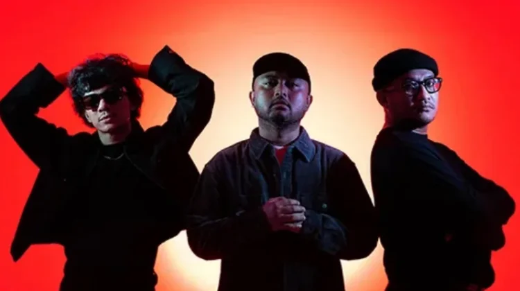 Band 1TENGAH Debut lewat Album Mula Masa