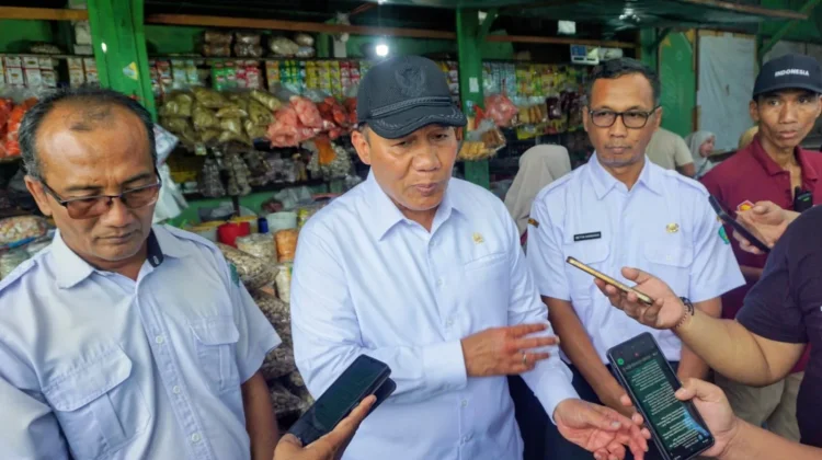 DPR RI Desak Pemerintah Kendalikan Harga Minyak Subsidi