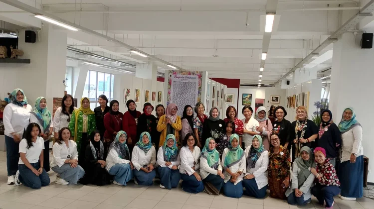 PERWAJATI Gelar Pameran Seni Lintas Generasi : Angkat Makna Bunga dan Perempuan