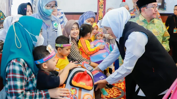 Gubernur Khofifah Tekankan Peran Strategis Posyandu Berbasis 6 SPM