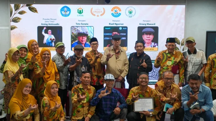 Unusa Luncurkan Buku Puisi Karya Dosen