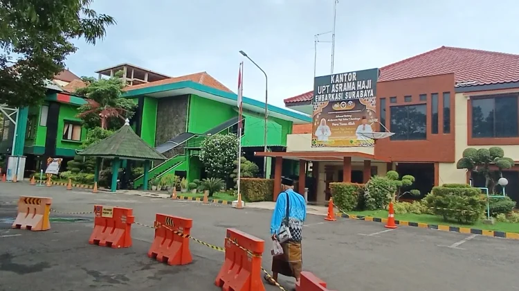 Hari ke-10, Embarkasi Surabaya Berangkatkan 28 Persen Jemaah