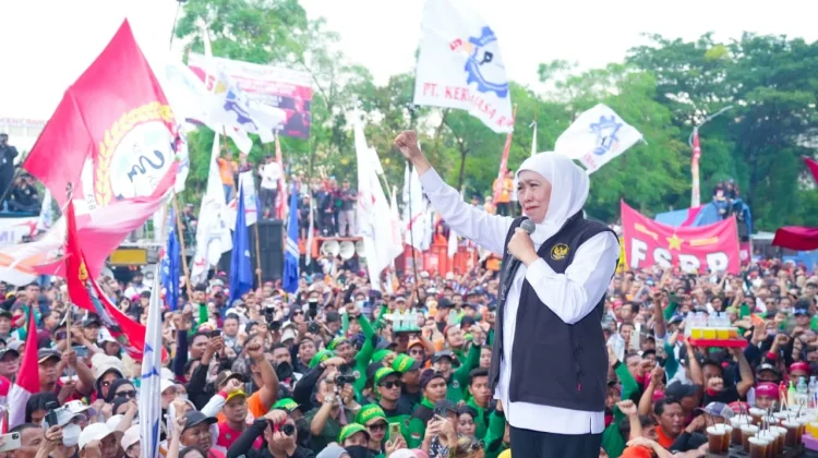May Day, Gubernur Khofifah Beri 'Kado' Paket Kebijakan Pro-Buruh