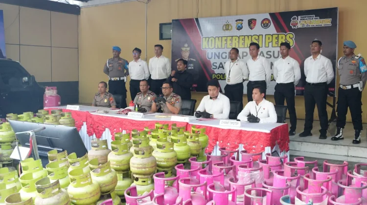 Polisi Bongkar Sindikat Elpiji Oplosan di Sidoarjo