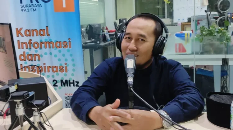 Cinta pada Rasul Tak Cukup Ucapan