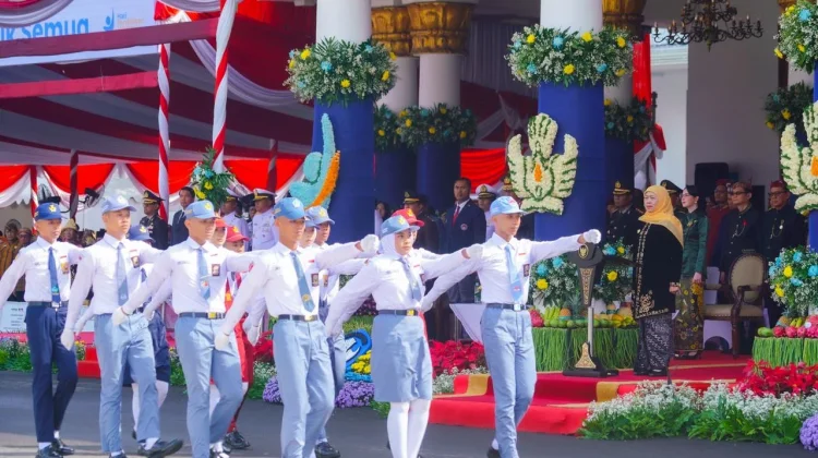 Paskibra Lintas Jenjang Jadi Sorotan Hardiknas di Jatim