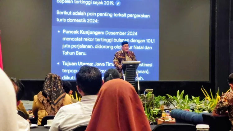 Warga Sidoarjo Dilatih Promosikan Pariwisata lewat Media Sosial