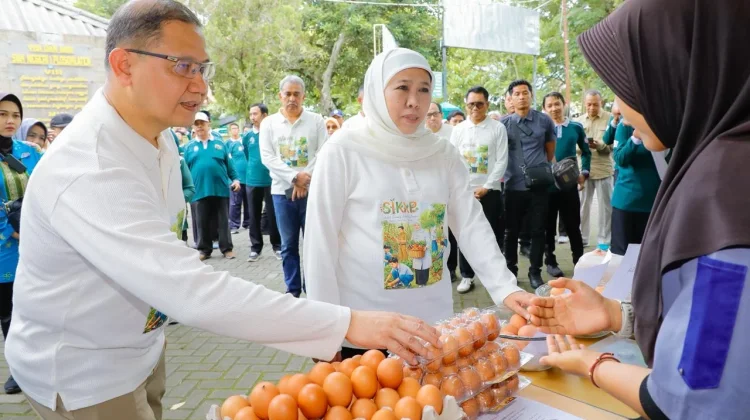 Khofifah Perkuat Teaching Factory Dorong Lulusan Siap Industri