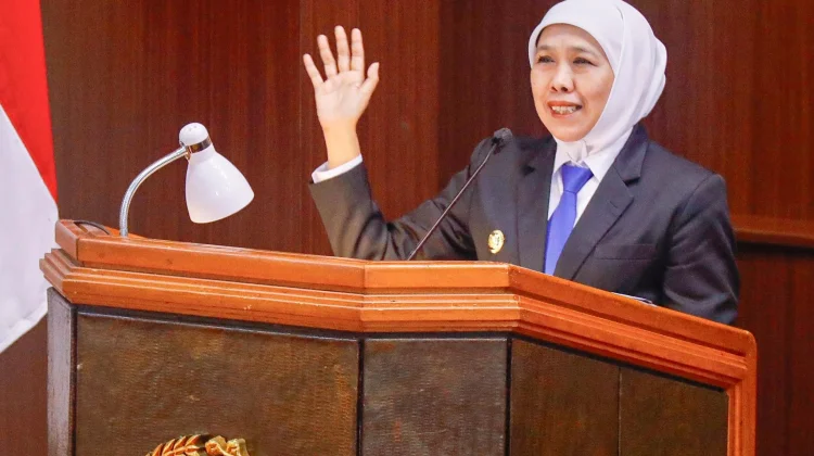 Gubernur Khofifah Minta Dewan Jatim Tidak Generalisasi Kinerja BUMD