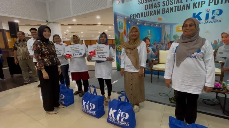 KIP Putri Jawara Bantu Perempuan Surabaya Lebih Mandiri