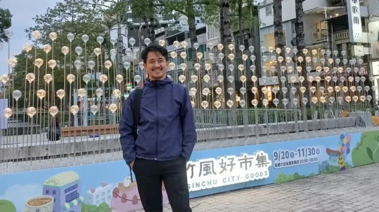 Dosen UNAIR Inovasi Nano Dorong Energi Bersih
