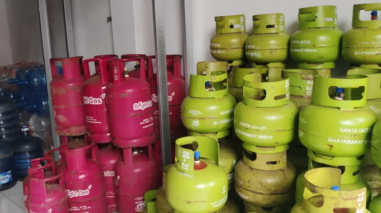 Long Weekend Hari Raya Idul Adha, Pertamina Tambah 1,5 Juta Tabung LPG 3 Kg di Jatim