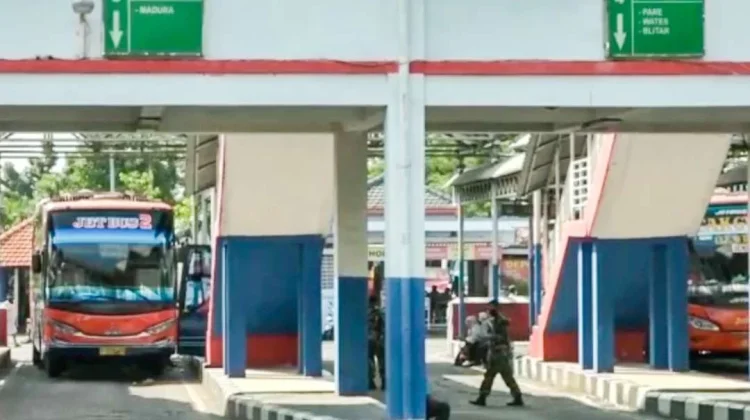 Terminal Purabaya Siapkan Armada Tambahan Hadapi Libur Panjang