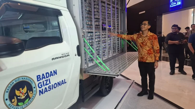 Desain Mobil MBG Curi Perhatian Pengunjung IIMS Surabaya 2026