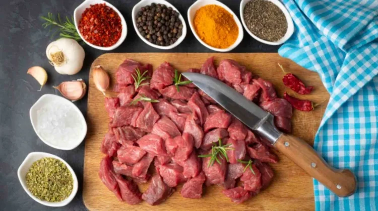 Tips Menghilangkan Bau Prengus pada Daging Kambing agar Masakan Lebih Lezat