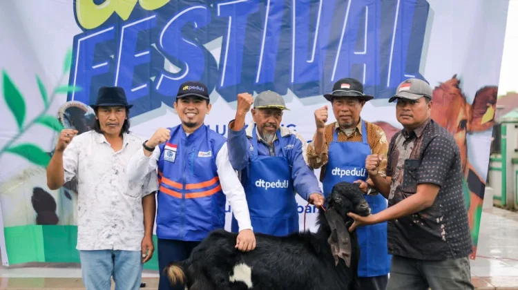 Qurban Festival DT Peduli Jatim, Ribuan Penerima Dapatkan Manfaatnya