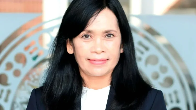 Gubes UNAIR Ingatkan Dampak Kebijakan Bahasa Inggris di Kelas