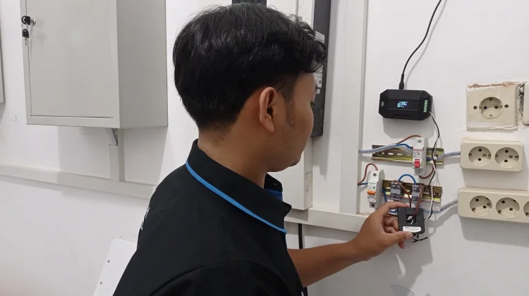 Mahasiswa ITS Kembangkan Hi-VITS Cegah Kebakaran Listrik