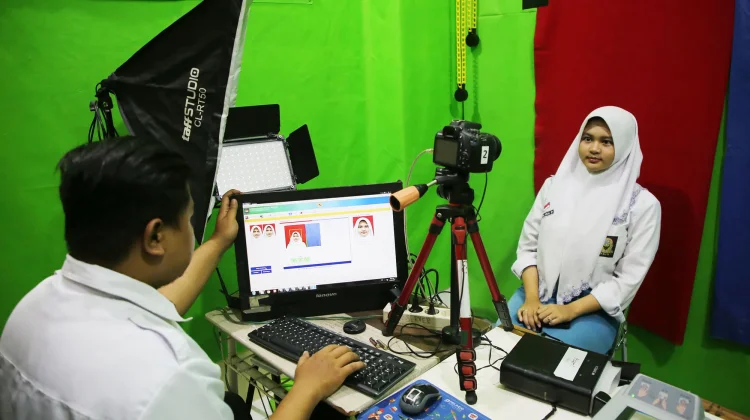 Perekaman KTP Elektronik 99,68 Persen, Surabaya Percepat Transformasi Digital