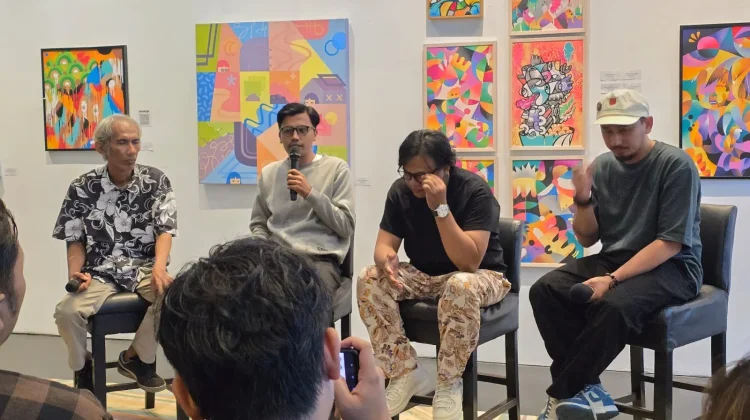 Pameran Fraktal Hadirkan Eksplorasi Bentuk dan Ruang Visual