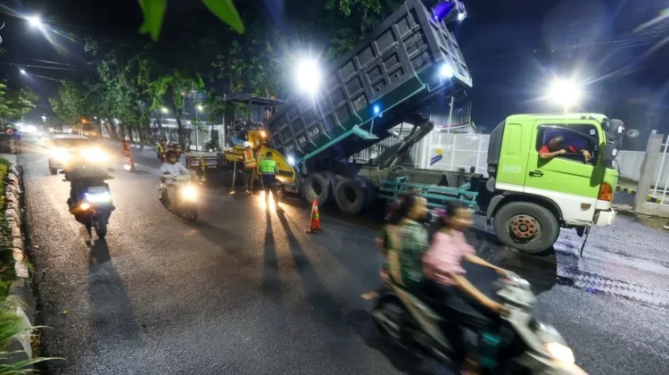 Halo RRI: Keluhan Infrastruktur Jalan, DSDABM Surabaya Siap Tindaklanjuti
