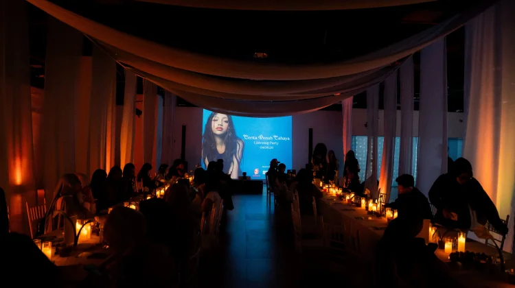 Naura Ayu Bagikan Kisah Album lewat Listening Party