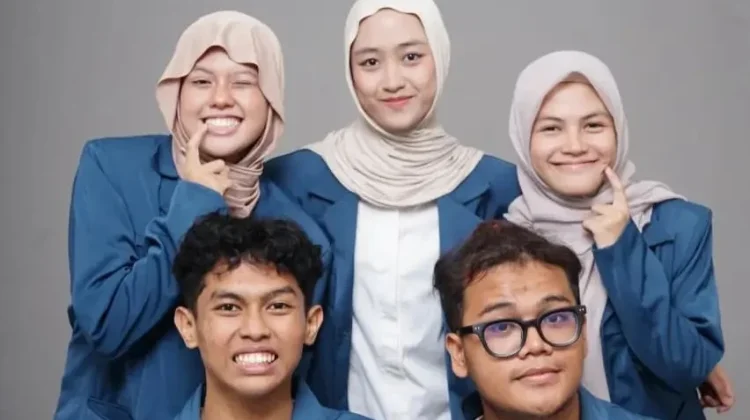 NyxAId, Inovasi Mahasiswa UNAIR untuk Pertolongan Pertama Tunanetra