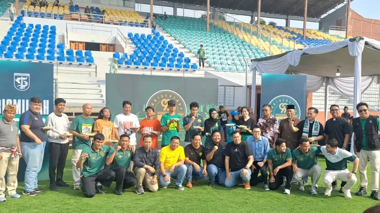 Rayakan HUT Ke-99, Persebaya Gelar Football Clinic Bersama Akademi