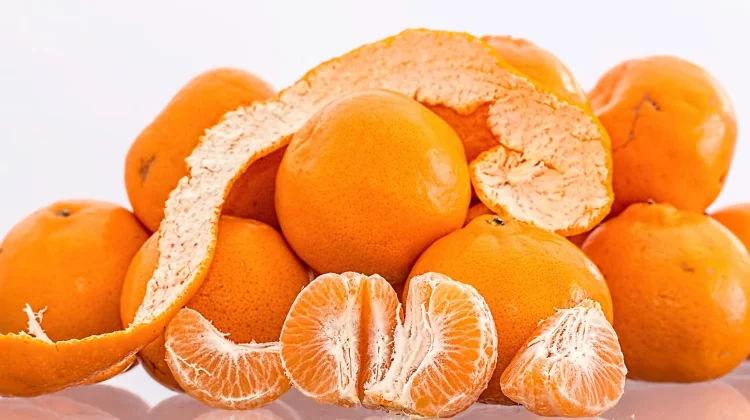 Manfaat Serabut Putih pada Buah Jeruk, Kaya Serat dan Antioksidan