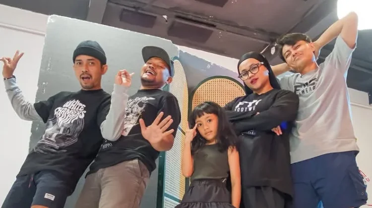 SMW Rilis Ulang "Ayok Main”  : Lagu Viral Keluarga yang Kini Hadir Lebih Matang