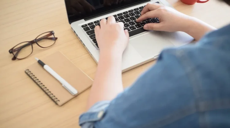 Tips Adaptasi MacBook bagi Pemula yang Terbiasa Pakai Windows