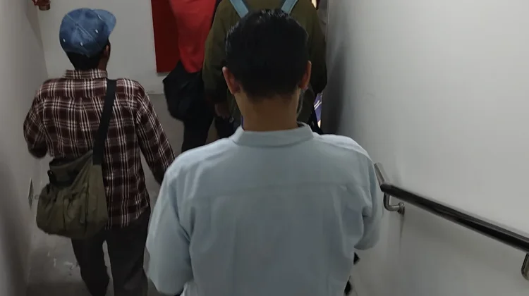 Gangguan Listrik Surabaya Picu Kepanikan Pengguna Lift di Layanan Publik