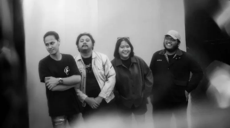 Worker Miriam Lepas "How Does It Feel?" : Luapkan sebuah Kritik Sosial