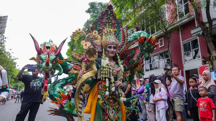 Surabaya Fashion Festival 2026 Dorong Industri Kreatif dan Produk Lokal