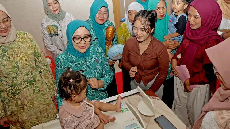 Gebyar Bersama Wujudkan Surabaya Emas Sasar 499 Balita Pra-Stunting di Surabaya