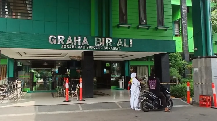 Debarkasi Surabaya Capai 78 Persen, 91 Kloter Haji Telah Tiba