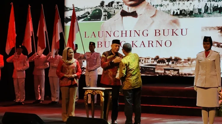 Buku "Bung Karno: Aku Arek Suroboyo", Tegaskan Soekarno Lahir di Surabaya