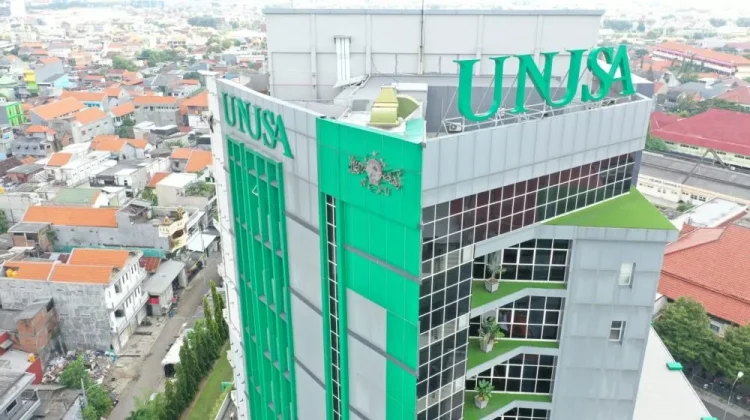 Unusa Masuk Tiga Besar Kampus Kesehatan Terbaik Indonesia