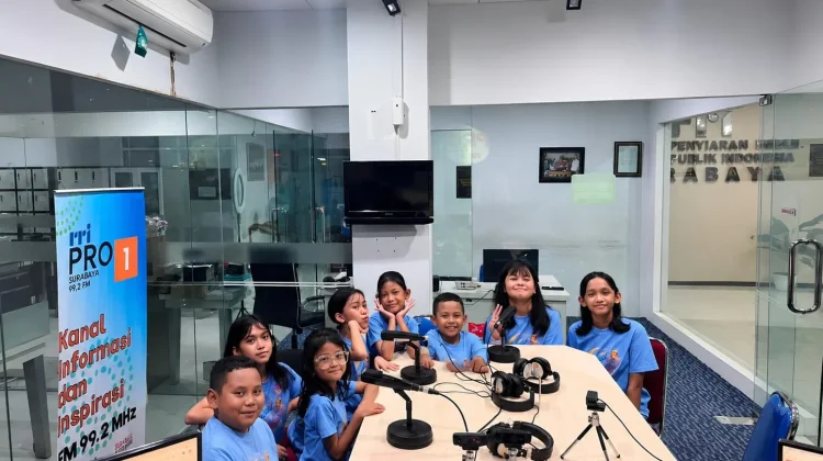 Ngobras hadirkan Vocal Group Anak Caeli Vox Junior.