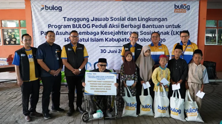 BULOG Salurkan Bantuan Pangan dan Santunan kepada 131 Anak Asuh di Probolinggo