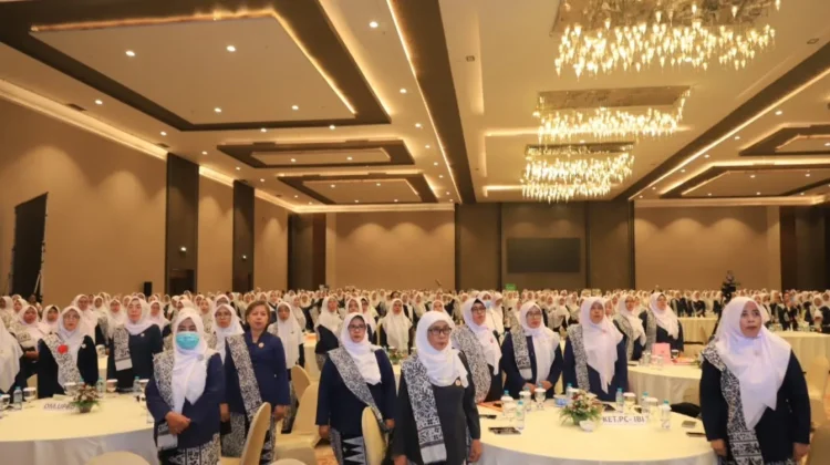 HUT ke-75 IBI Jadi Momentum Penguatan Kompetensi Bidan Menuju Indonesia Emas 2045