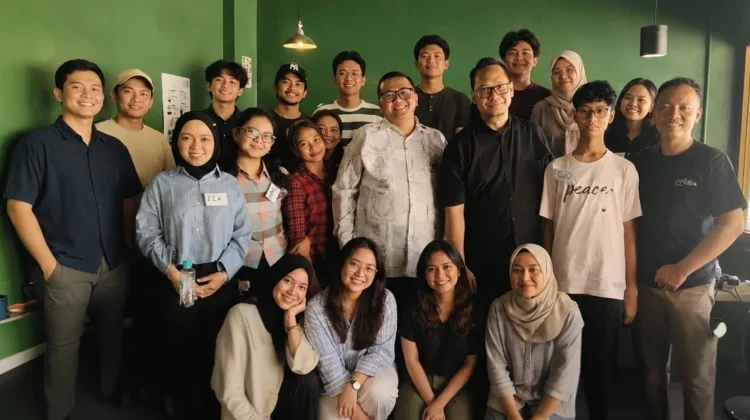 PERSIARI Jatim Gelar Pelatihan Penyiar Radio di Surabaya