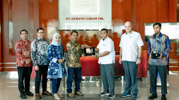 PLN dan Gudang Garam Perkuat Sinergi Dukung Transformasi Industri
