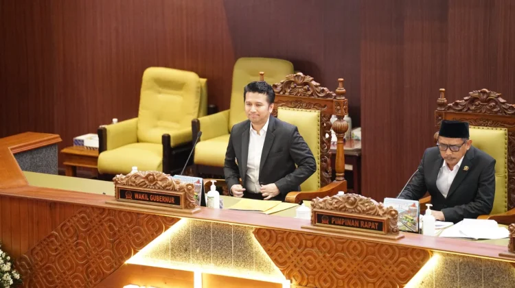 Wagub Emil Paparkan SiLPA 2025 Jatim Masih Tinggi