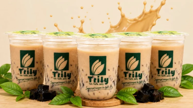 Santri Ikut Kembangkan Usaha Minuman dan Produk UMKM Ponpes Al Jauhar Probolinggo