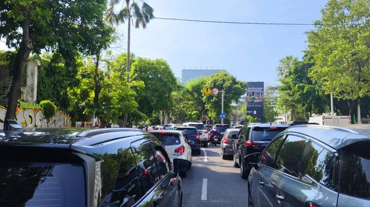Belum Ada Larangan Pembelian BBM Subsidi bagi Kendaraan Tunggak Pajak di Jatim
