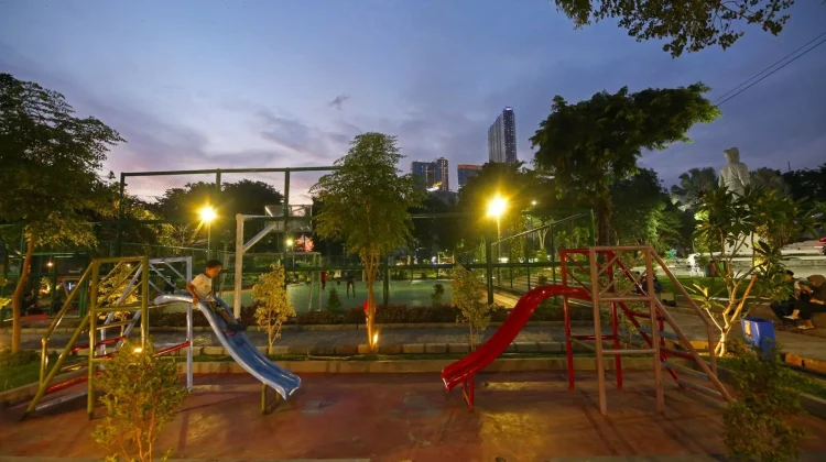 DLH Perketat Pengawasan Larangan Merokok di Taman Cahaya
