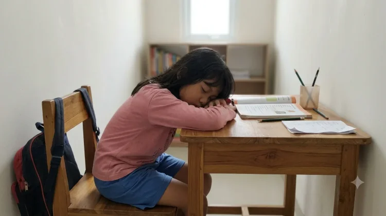 Stres dan Kecemasan Mengintai Anak Sekolah, Orang Tua Wajib Tahu