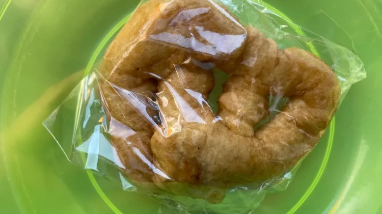 Manis dan Legendaris, Kue Perut Ayam Tetap Jadi Primadona Pecinta Jajanan Pasar