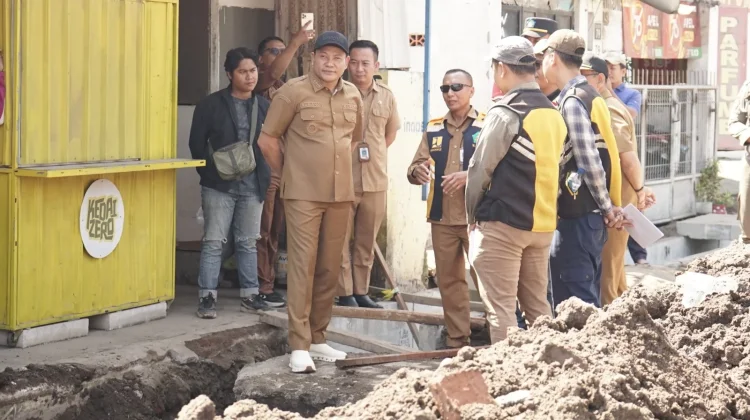 Bupati Minta Proyek Jalan Bluru Kidul Sidoarjo Rampung Tepat Waktu